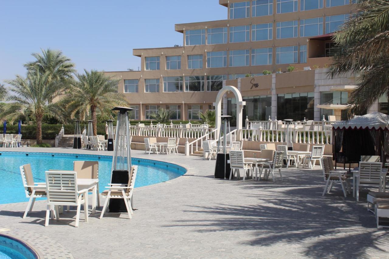 Al Salam Grand Hotel & Resort Al Buraimi Exteriör bild