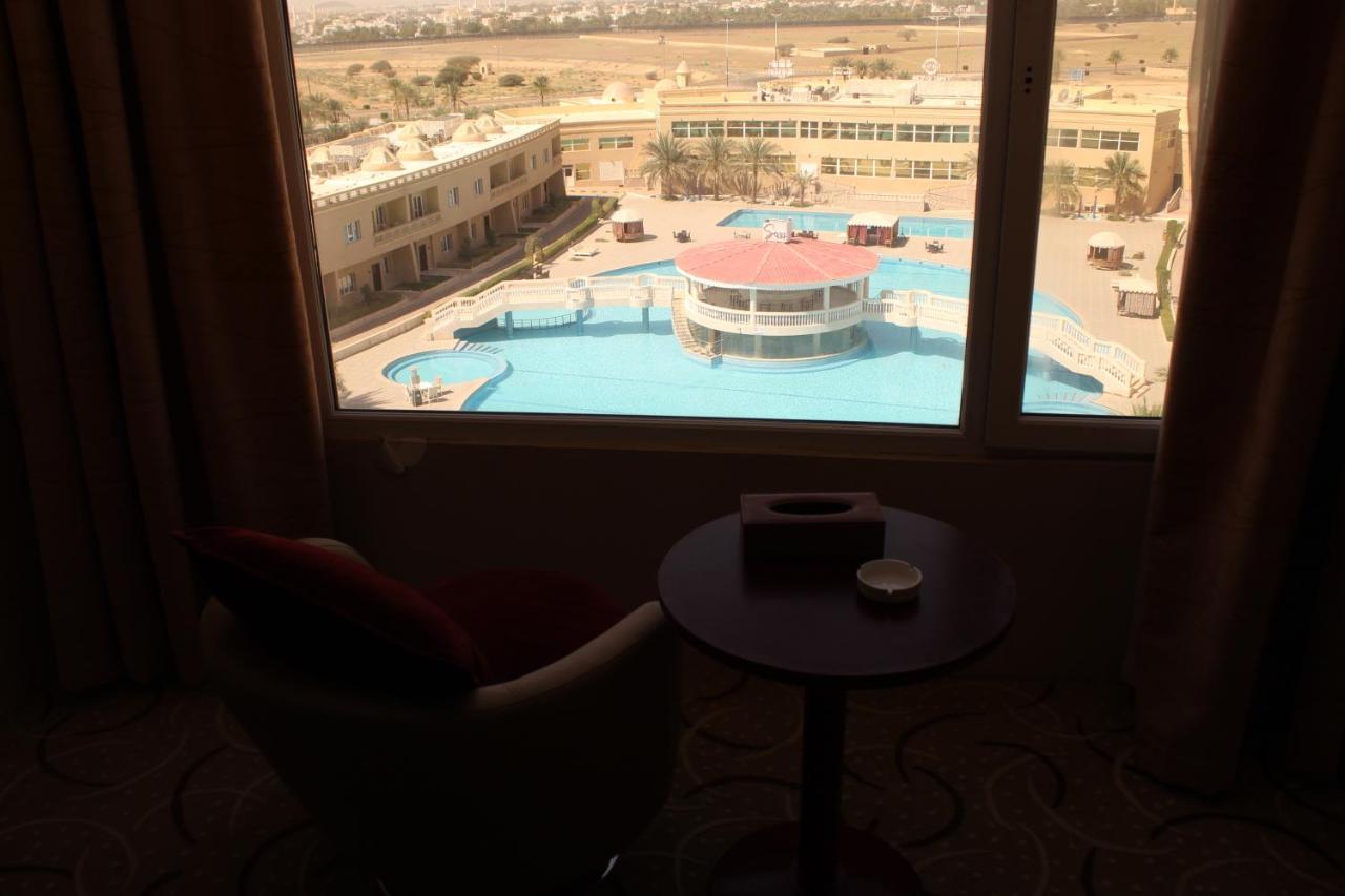 Al Salam Grand Hotel & Resort Al Buraimi Exteriör bild